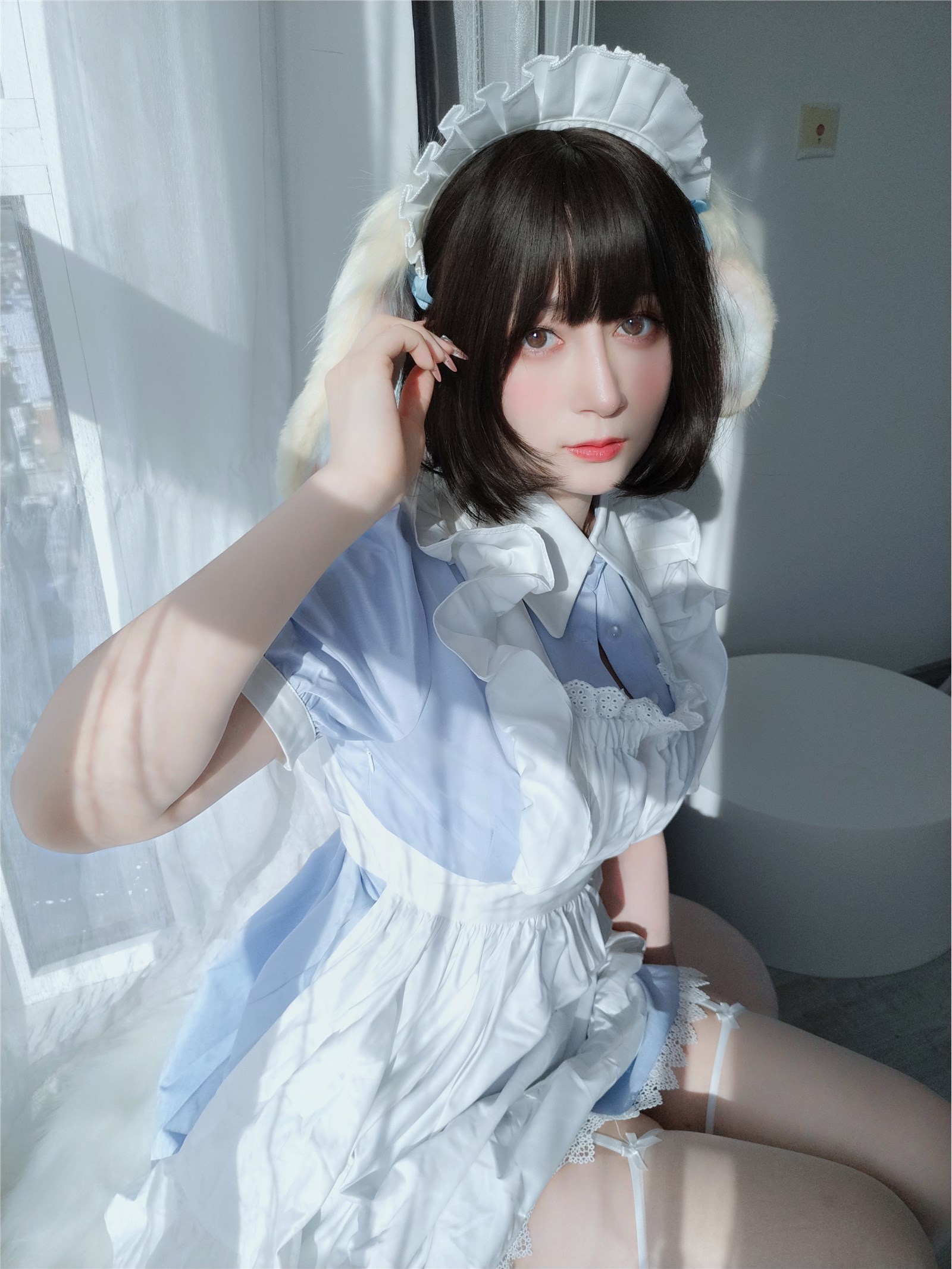 Miss Coser, Silver 81 NO.110 February 2022 February 2022 February 9 Rabbit Ear Maid(6)